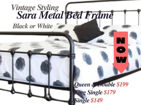 Vintage Metal Bed - Sara